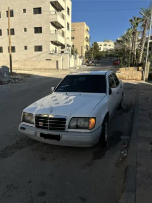 Used Mercedes Benz E-Class in Salt