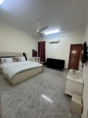 أستديو للإيجار مفروش بوشر Furnished studio and room for rent