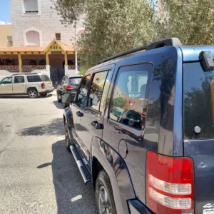 Used Jeep Liberty in Aqaba