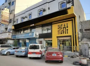 معرض جاهز للإيجار