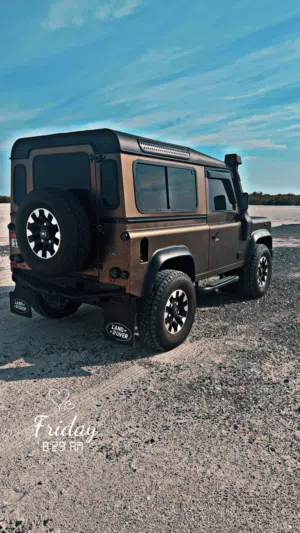 Used Land Rover Defender in Abu Dhabi