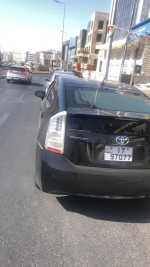 Used Toyota Prius in Amman