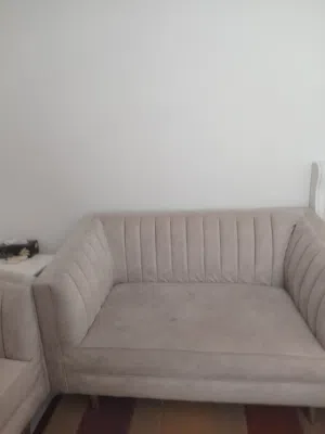 طقم كنب بحاله جيده و نظيف