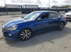 Used Nissan Altima in Muscat