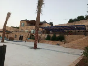 4 Bedrooms Chalet for Rent in Salt Jala'd