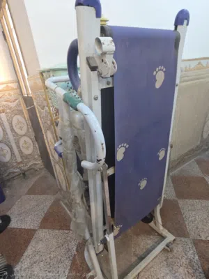 جهاز جري رياضي ميكانيكي مع قرص لنحت الخصر متحرك مع حزام كهربائي المساج البطن والظهر وازاله الدهون س