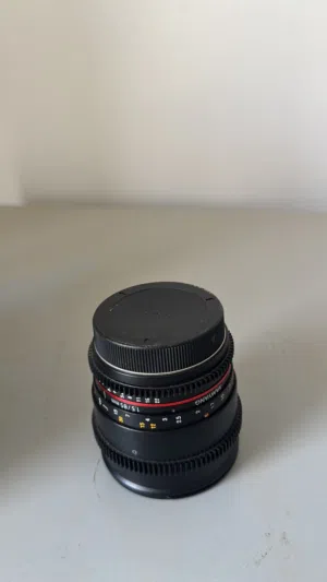 Samyang 85mm T1.5 VDSLR AS IF UMC