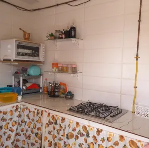 2 Bedrooms . One Bathroom . 43 m21