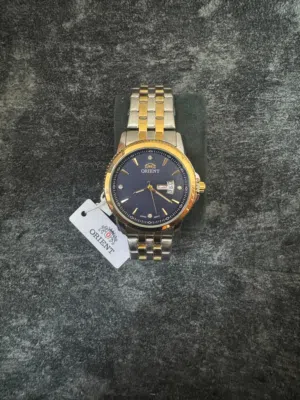 Orient . Analog Quartz . Silver . New1