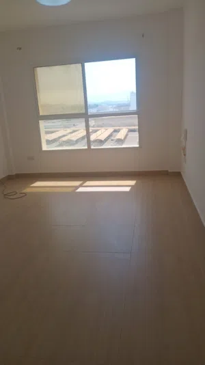 Flat in Alamerat close to Nujum Mall