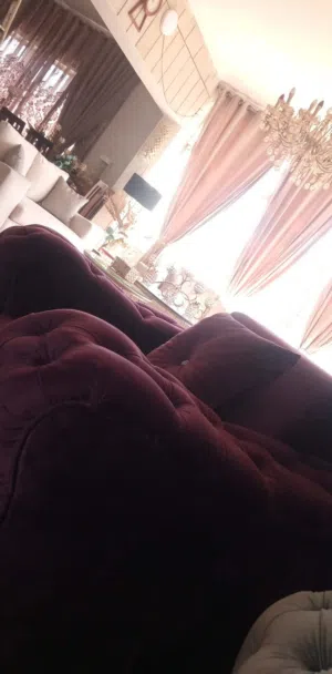 سكان ماركه شماليه طقم كنب للبيع جديد