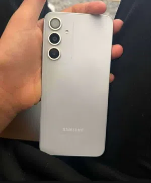 سامسنج a16