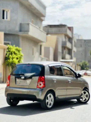 Used Kia Morning in Tripoli