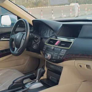 HONDA ACCORD CROSSTOUR 2011 FULL OPTION