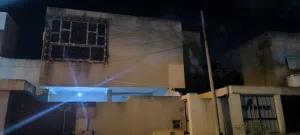 منزل للبيع في حي سكني في القره بوللي بلقرب من مسجد ومدرسة على الطريق الساحلي