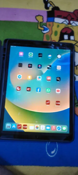Apple iPad Pro 128 GB in Basra