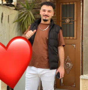مؤيد نفاع 