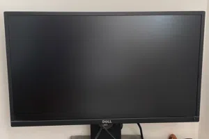 24" Dell monitors for sale  in Muscat