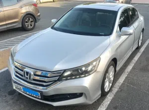 من المالك اكورد 2015 بحالة ممتازة سيرفس منتظم By Owner-Perfect Condition-Accord 2015-Well Maintained