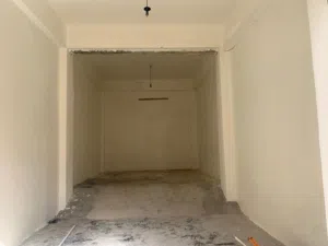 مخزن للإيجار