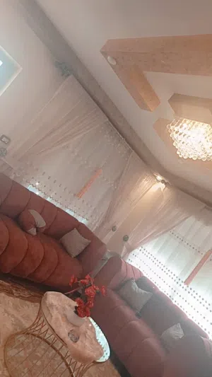 93 m2 3 Bedrooms Apartments for Sale in Zarqa Jabal Tareq