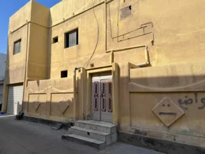 للبيع بيت في قلالي مساحته502متر