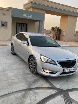 Used Kia Cadenza in Misrata