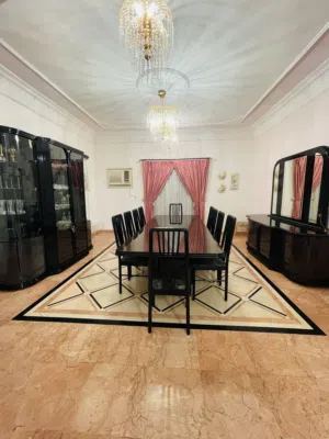 طقم سفرة فاخر وكامل بتصميم كلاسيك أنيق