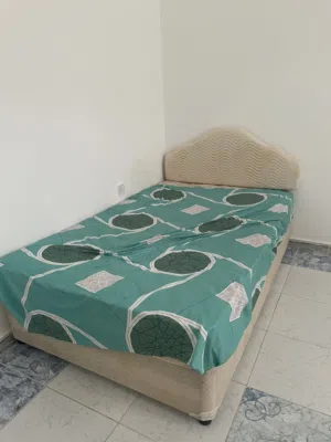 Bed and coat (1) Single 90x200 (2) Double 120x200
