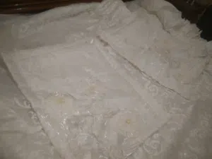 فرشة سرير للاعراس