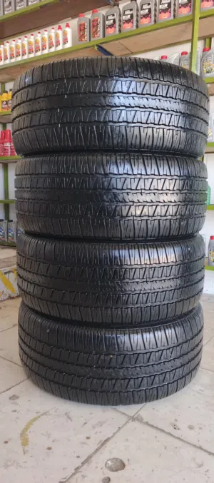 للبيع طقم إطارات MAXXIS تايلندي أصلي