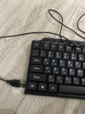 كيبورد مستعمل