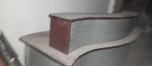 للبيع طاوله مكتب ريسبشن إستقبال بحاله جيده جدا تصلح لمحل تلفونات أو عياده او المكتب عقاري المكتب تجا