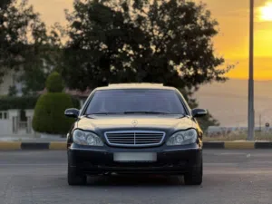 مرسيدس اس كلاس s600 V12 لونج لارج موديل 2002 مالك ثاني (مخزنة) بحال الوكالة للبيع