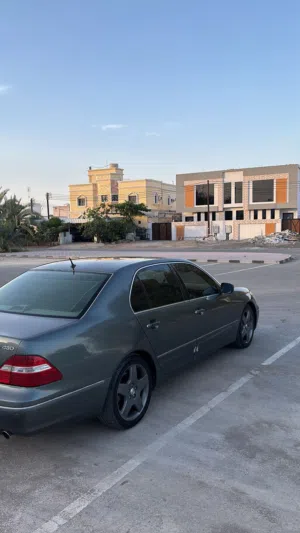 Used Lexus LS in Al Batinah