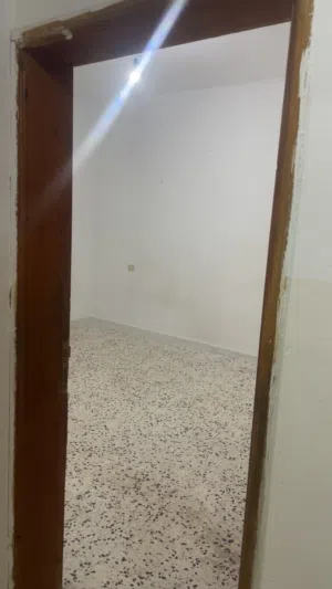 ننزل دورين وفي زوز شقق
