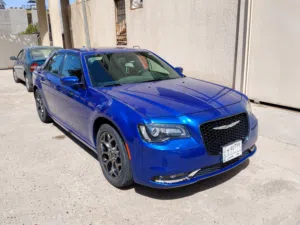 كرايسلر اوباما 2018 AWD فور ويل بلادي كلين مكفولة للبيع فقط