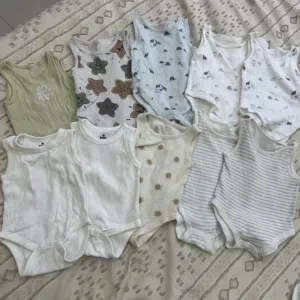 ملابس رضع نظيف