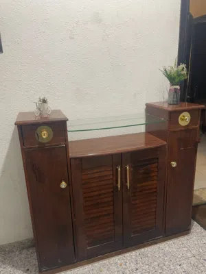 خزانة احذية للبيع بعسر رمزي