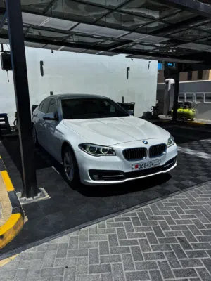 للبيع BMW520I 2016