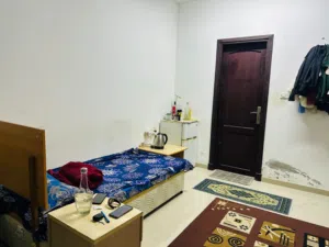 Furnished Bed space for rent