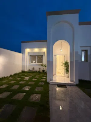 2 Bedrooms Farms for Sale in Tripoli Al-Baesh