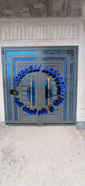 أبواب وبوابات حديد بكل أشكالها وانواعها وشبابيك حماية درابزين درج داخلي وكافة أعمال الحداده الفنية