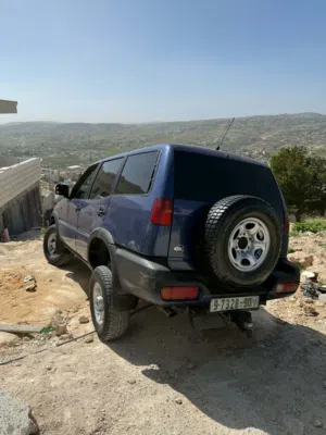 جيب-نيسان-تيرانو-موديل-2000-يد-2-عداد-170-الف-جيب-كرتونا