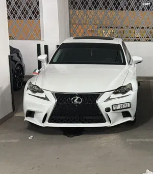 Used Lexus IS in Dubai