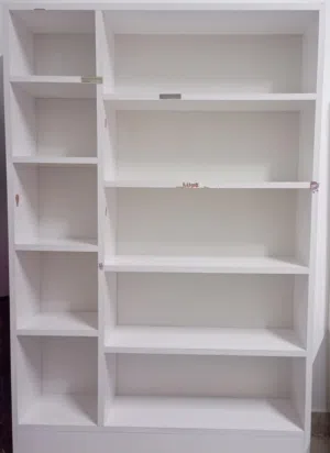 خزانة كتب مستعملة