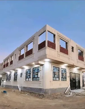 120 m2 4 Bedrooms Townhouse for Sale in Sana'a Ar Rawdah