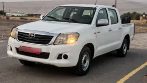 Used Toyota Hilux in Al Dakhiliya