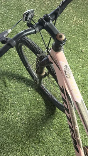 TOTEM SALMON PINK MOUNTAIN BICYCLE(used) سيكل توتم مستعمل