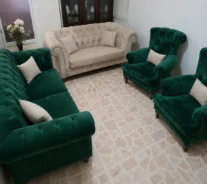 طقم كنب بحاله جيده